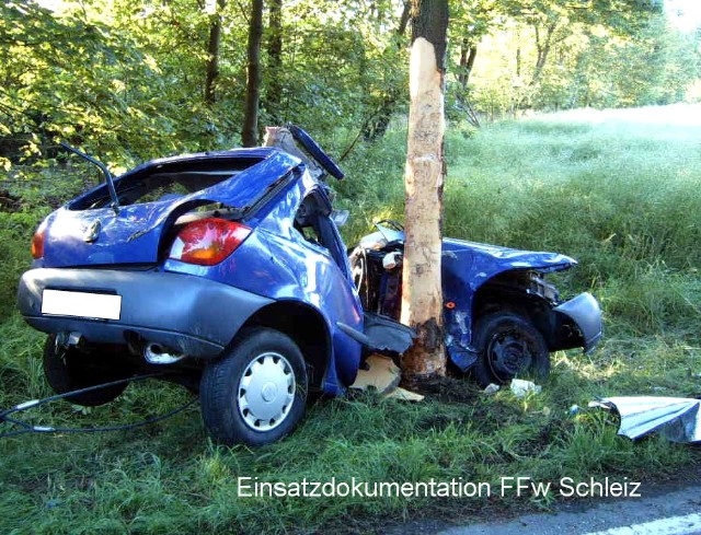 Einsatzbericht - Verkehrsunfall mit tödlichem Ausgang Einsatzbericht - Verkehrsunfall mit tödlichem Ausgang