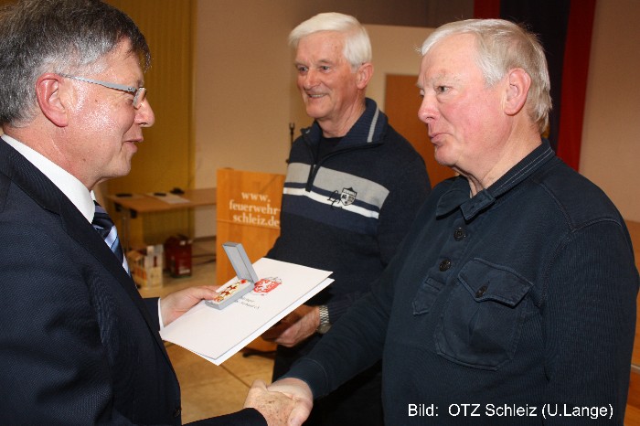 2012 Neujahrsfeuer – 04.03.2013 1