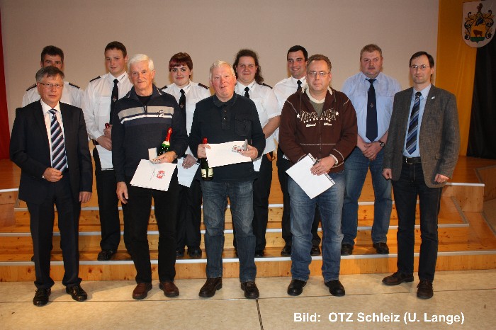 2012 Neujahrsfeuer – 04.03.2013 2012 Neujahrsfeuer – 04.03.2013